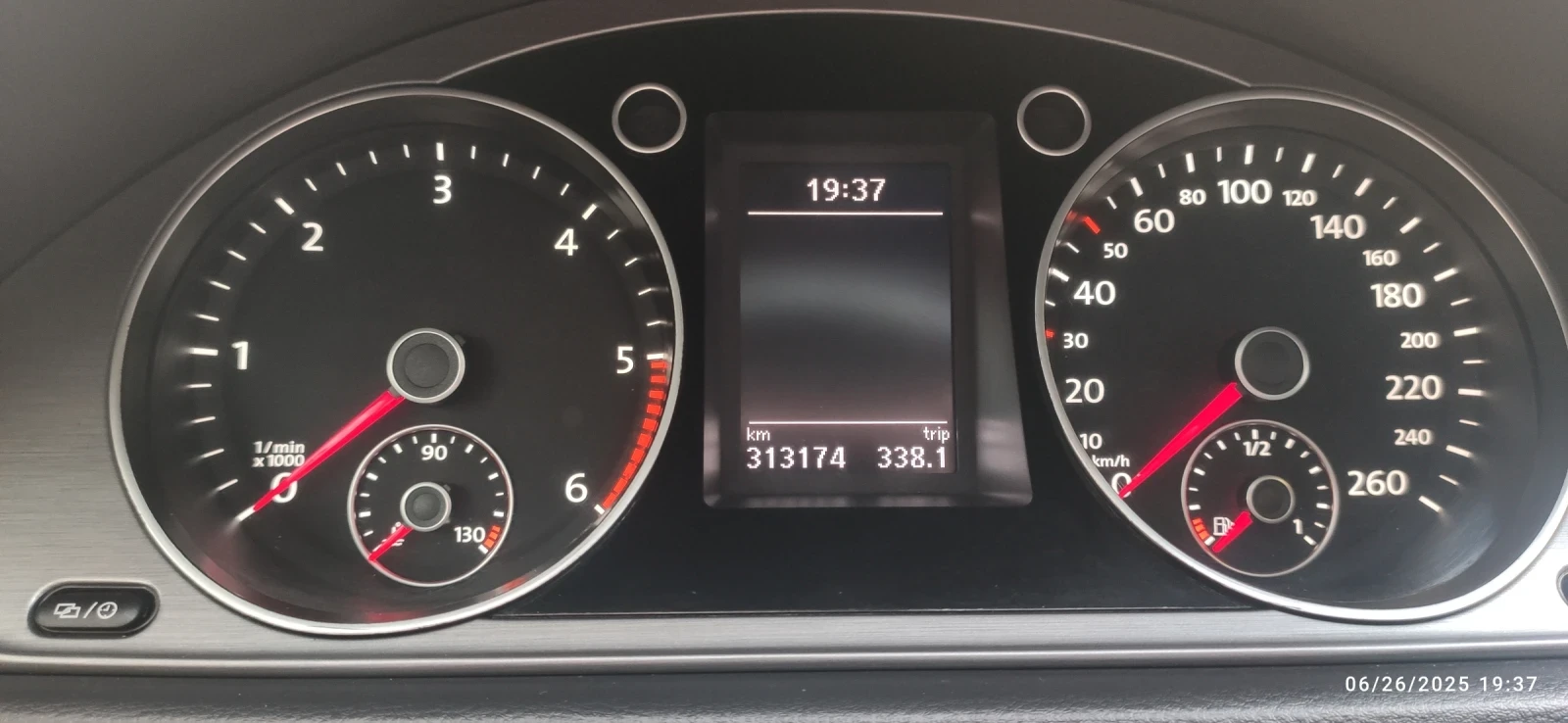 VW Passat 2.0 TDI - изображение 7