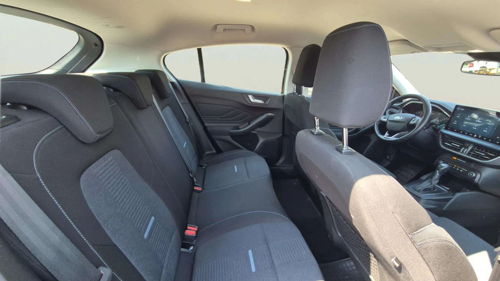 Ford Focus 1.0 EcoBoost - изображение 10
