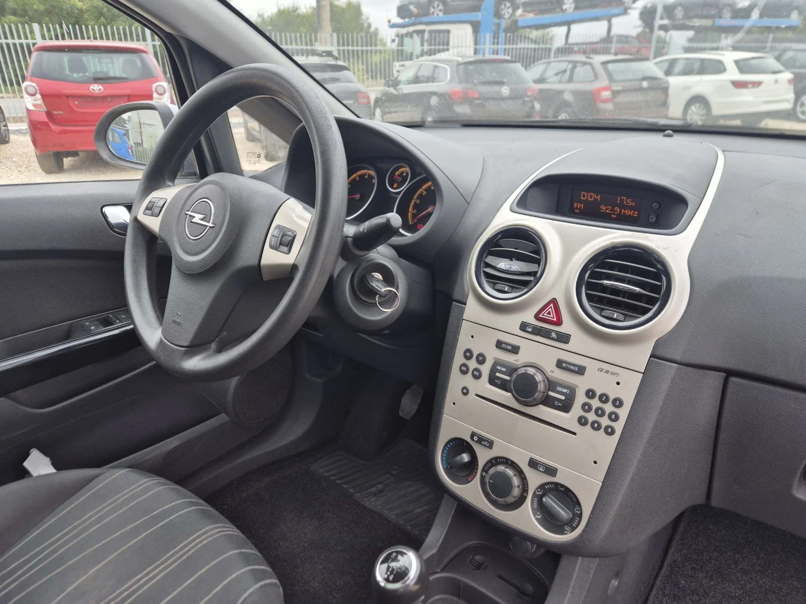 Opel Corsa 1.2i - изображение 7