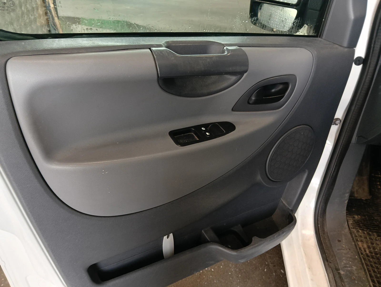 Peugeot Expert 1.6 HDI - изображение 8