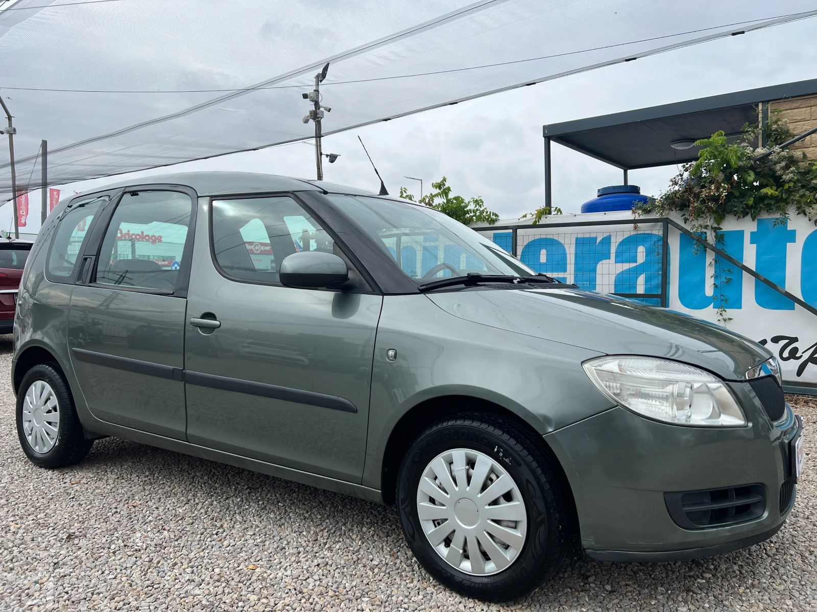Skoda Roomster 1.4i 16V 86кс - изображение 3