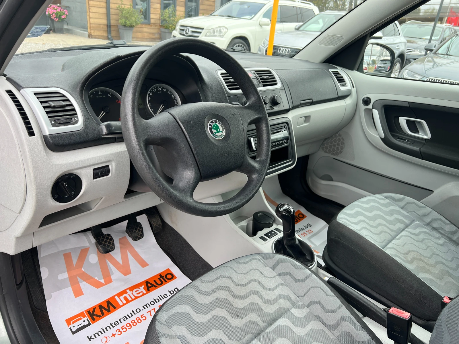 Skoda Roomster 1.4i 16V 86кс - изображение 8