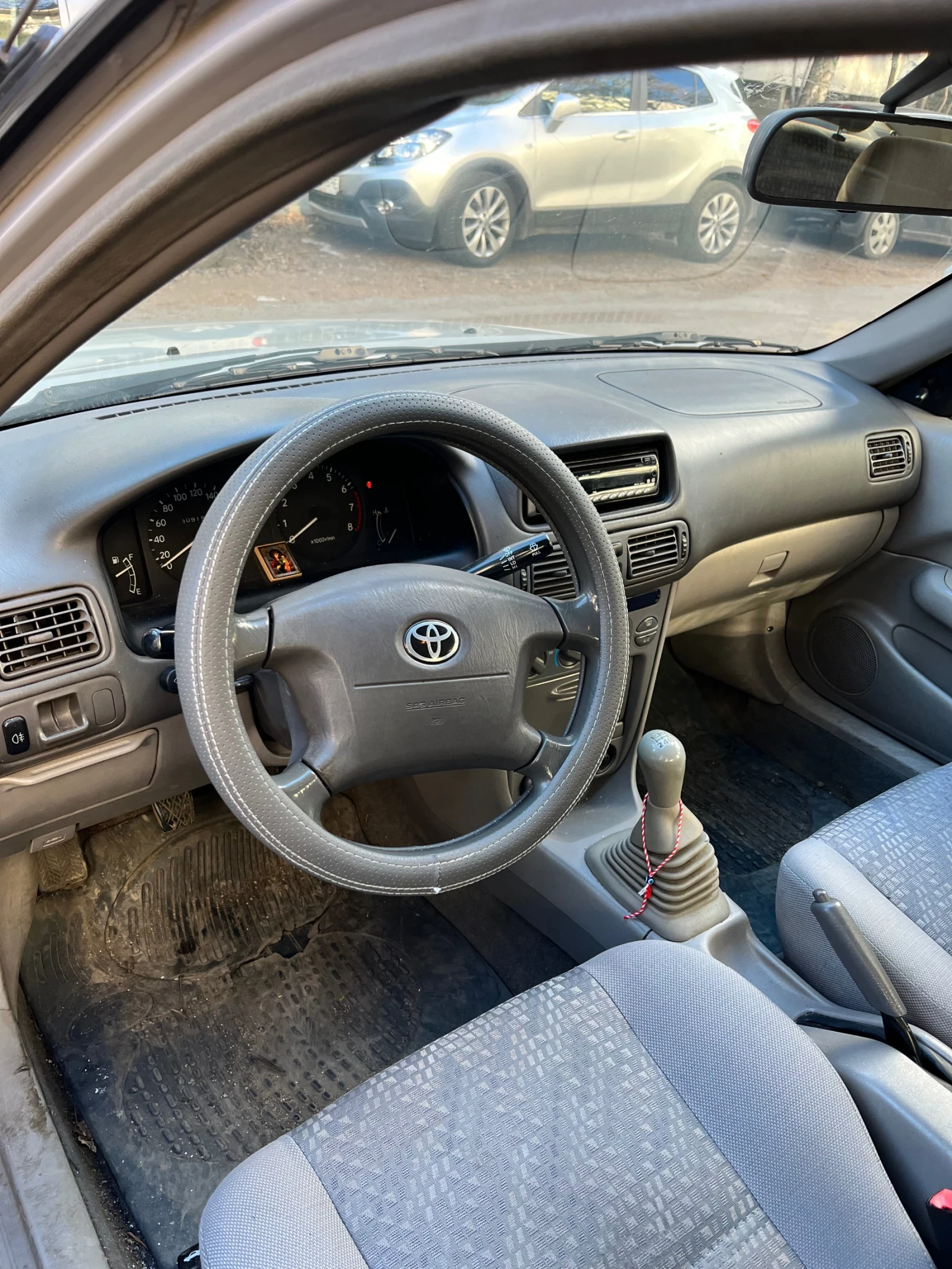 Toyota Corolla  - изображение 2