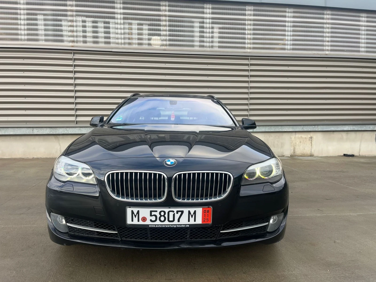 BMW 520  - изображение 4