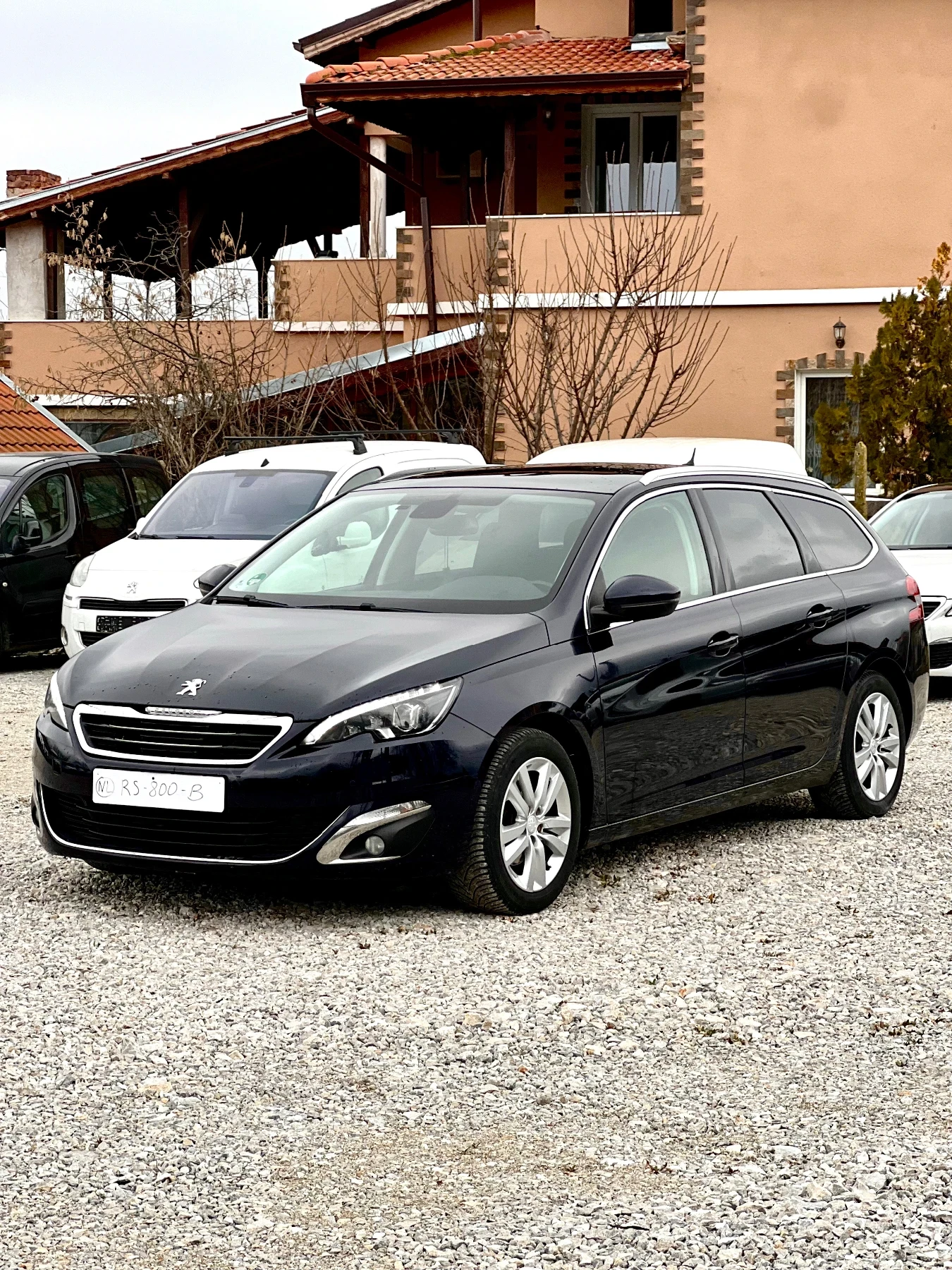 Peugeot 308 Peugeot 308SW ALLURE/PANO/FULL LED 2016, снимка 2 - Автомобили и джипове - 53715512