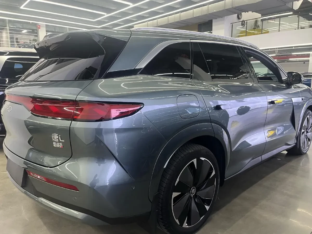 BYD Tang L All-Wheel-Drive LiDAR Flagship Model 6+ 1 - изображение 3