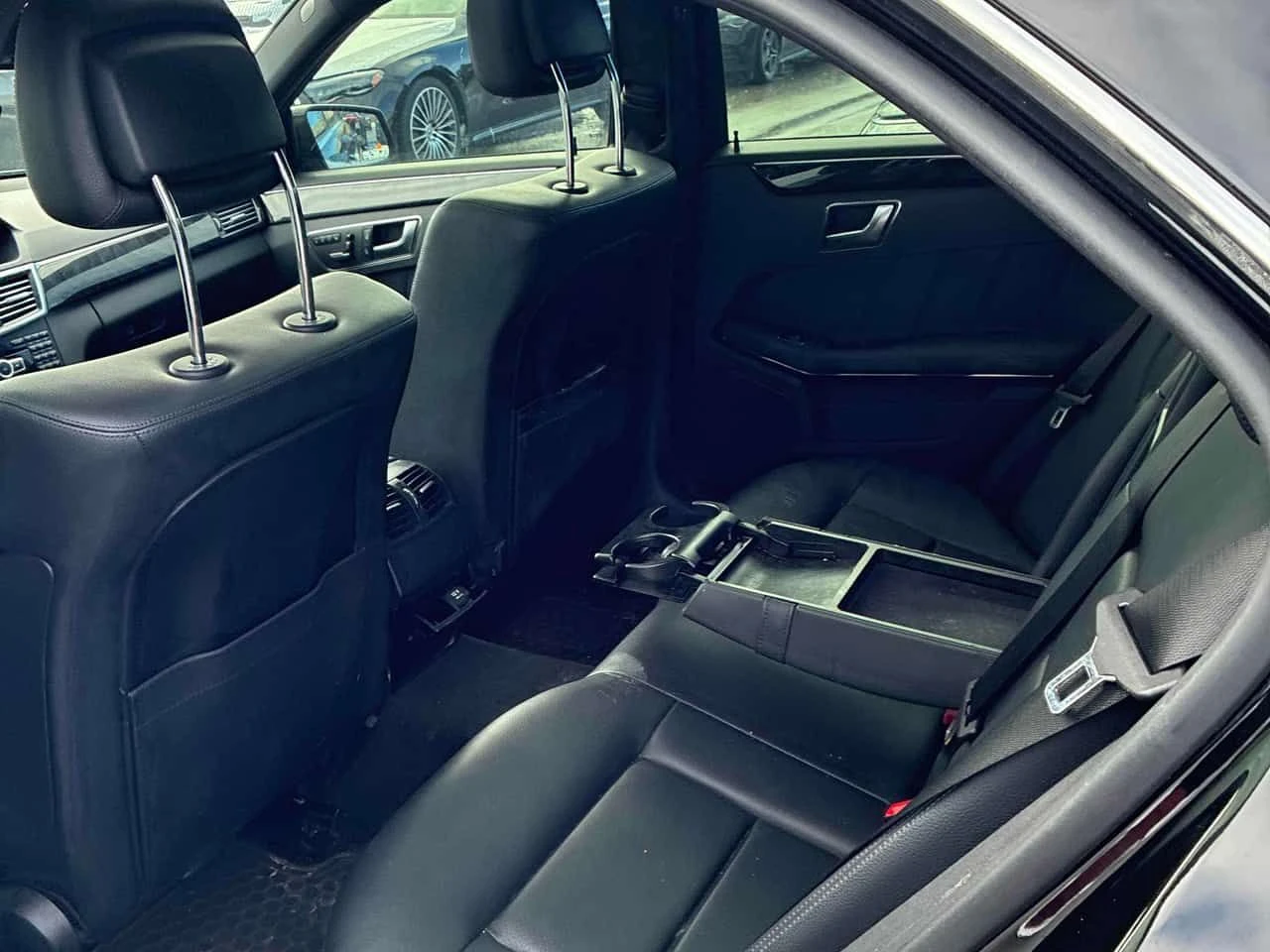 Mercedes-Benz E 300 * CARFAX * ���� �� �� | Mobile.bg � ����������� 11