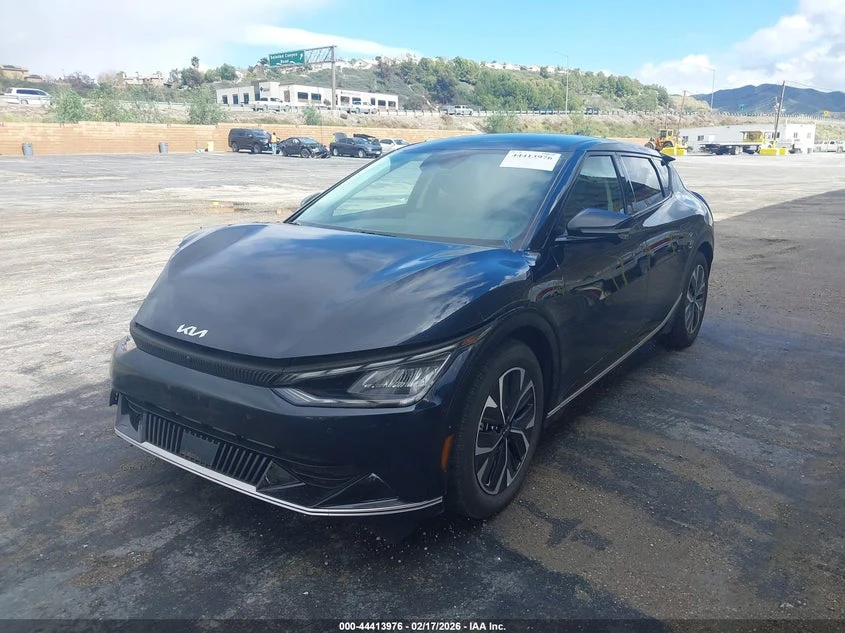 Kia EV6 Wind AWD * Крайна цена до БГ* 