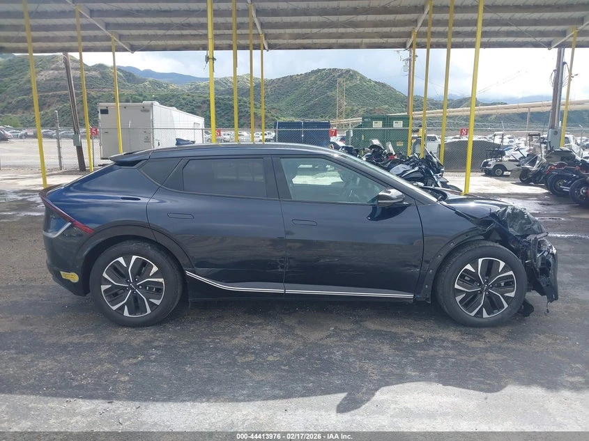 Kia EV6 Wind AWD * Крайна цена до БГ* , снимка 13 - Автомобили и джипове - 53936274