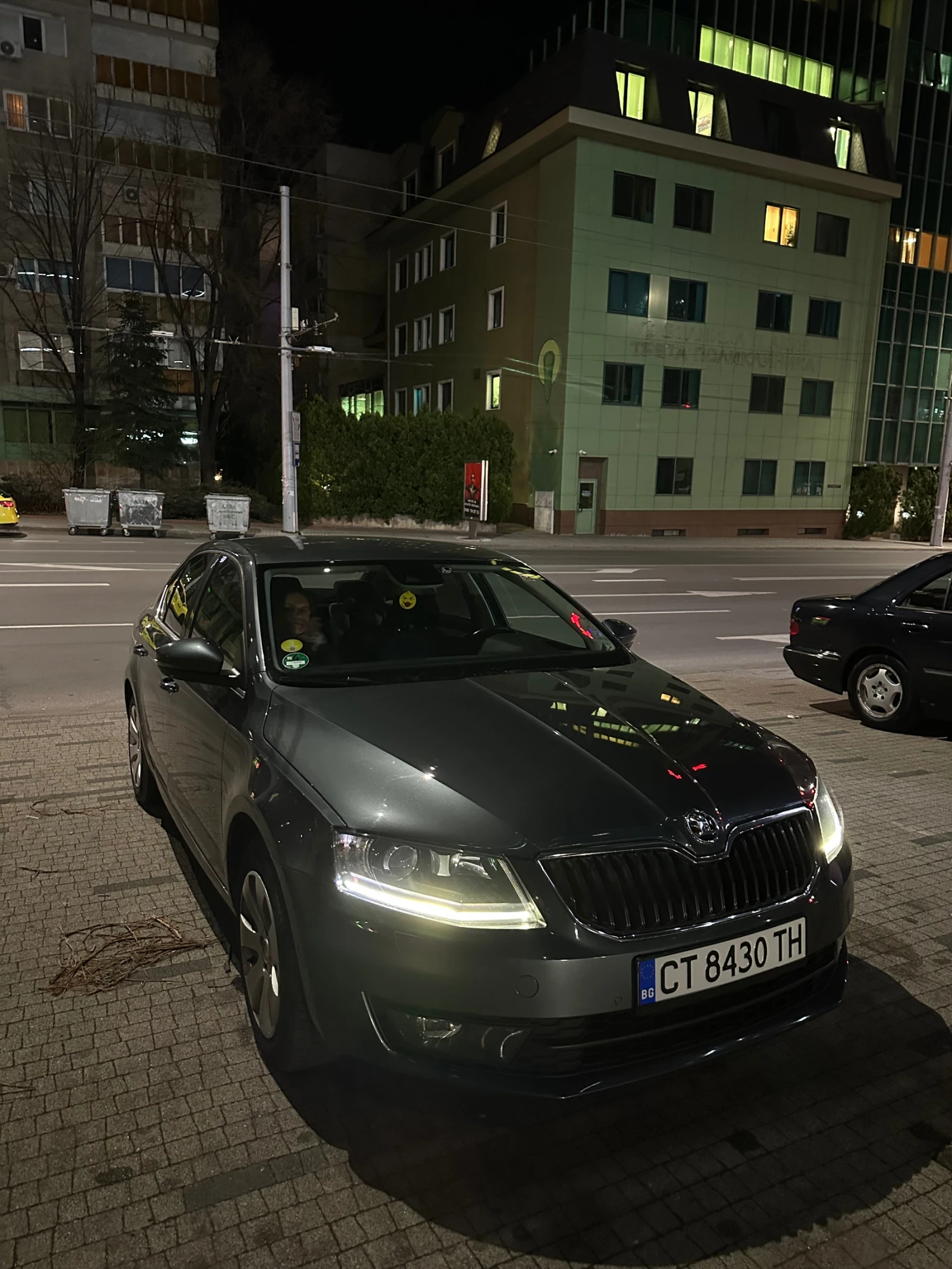 Skoda Octavia, снимка 8 - Автомобили и джипове - 54409072