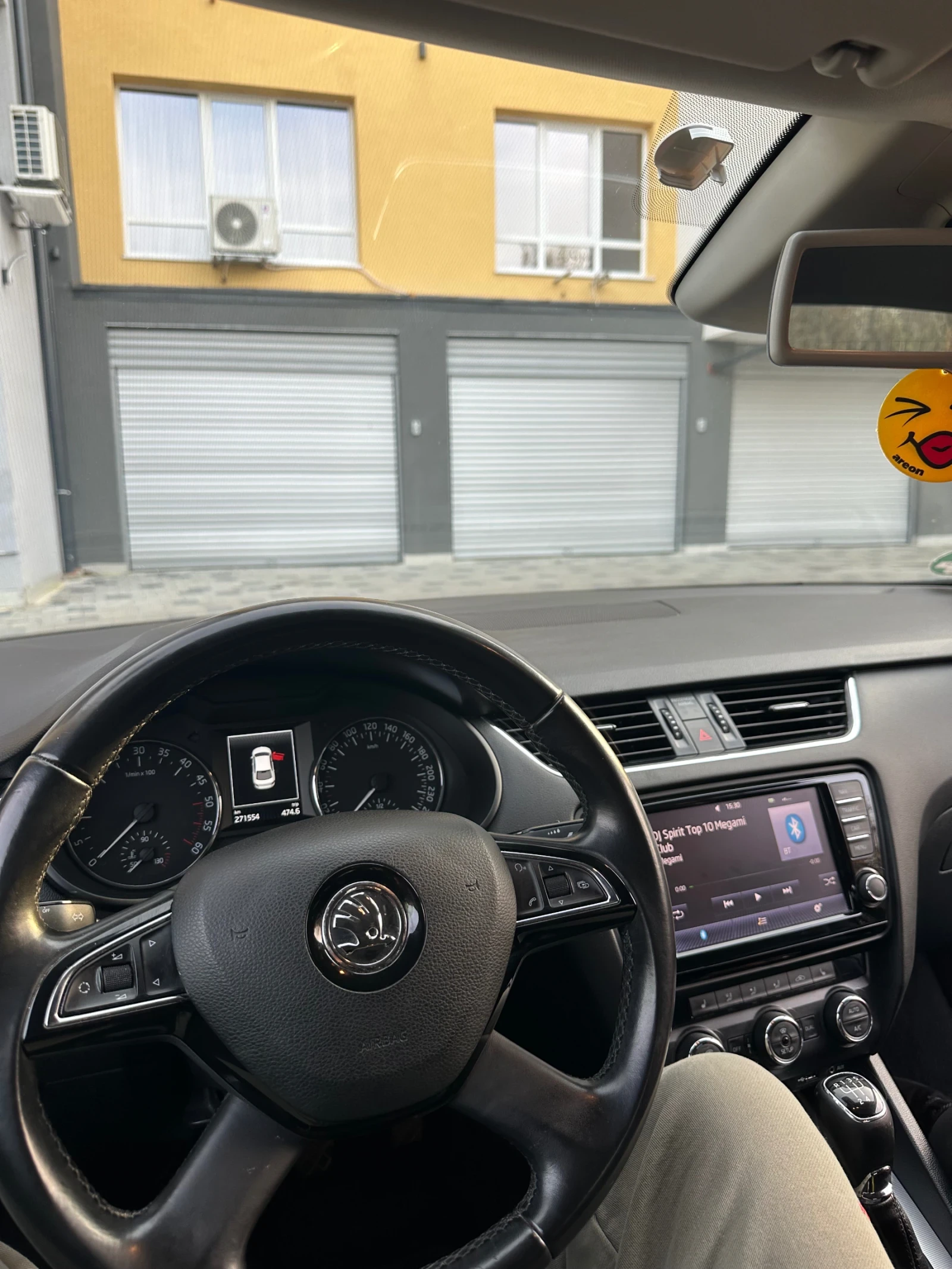 Skoda Octavia, снимка 11 - Автомобили и джипове - 54409072
