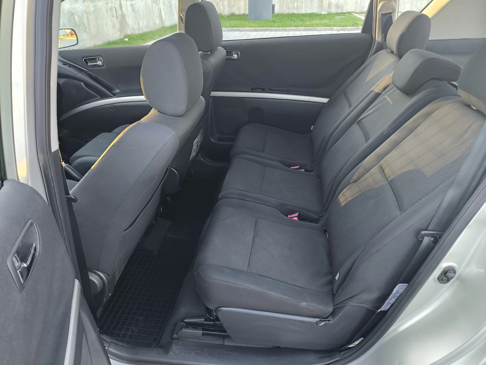 Toyota Corolla verso, снимка 10 - Автомобили и джипове - 54438988