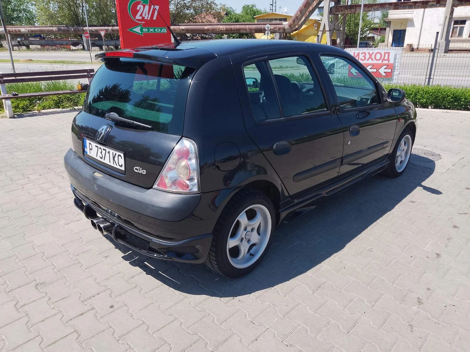 Renault Clio, снимка 4 - Автомобили и джипове - 54444222