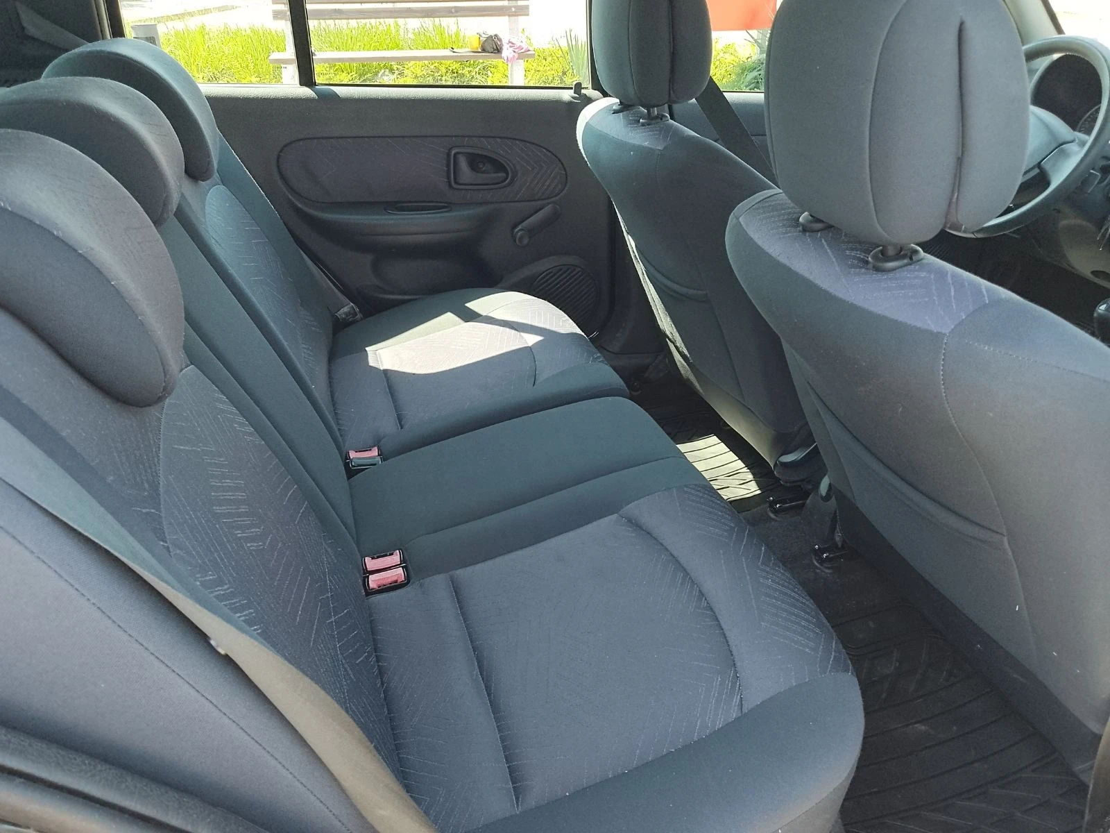 Renault Clio, снимка 8 - Автомобили и джипове - 54444222