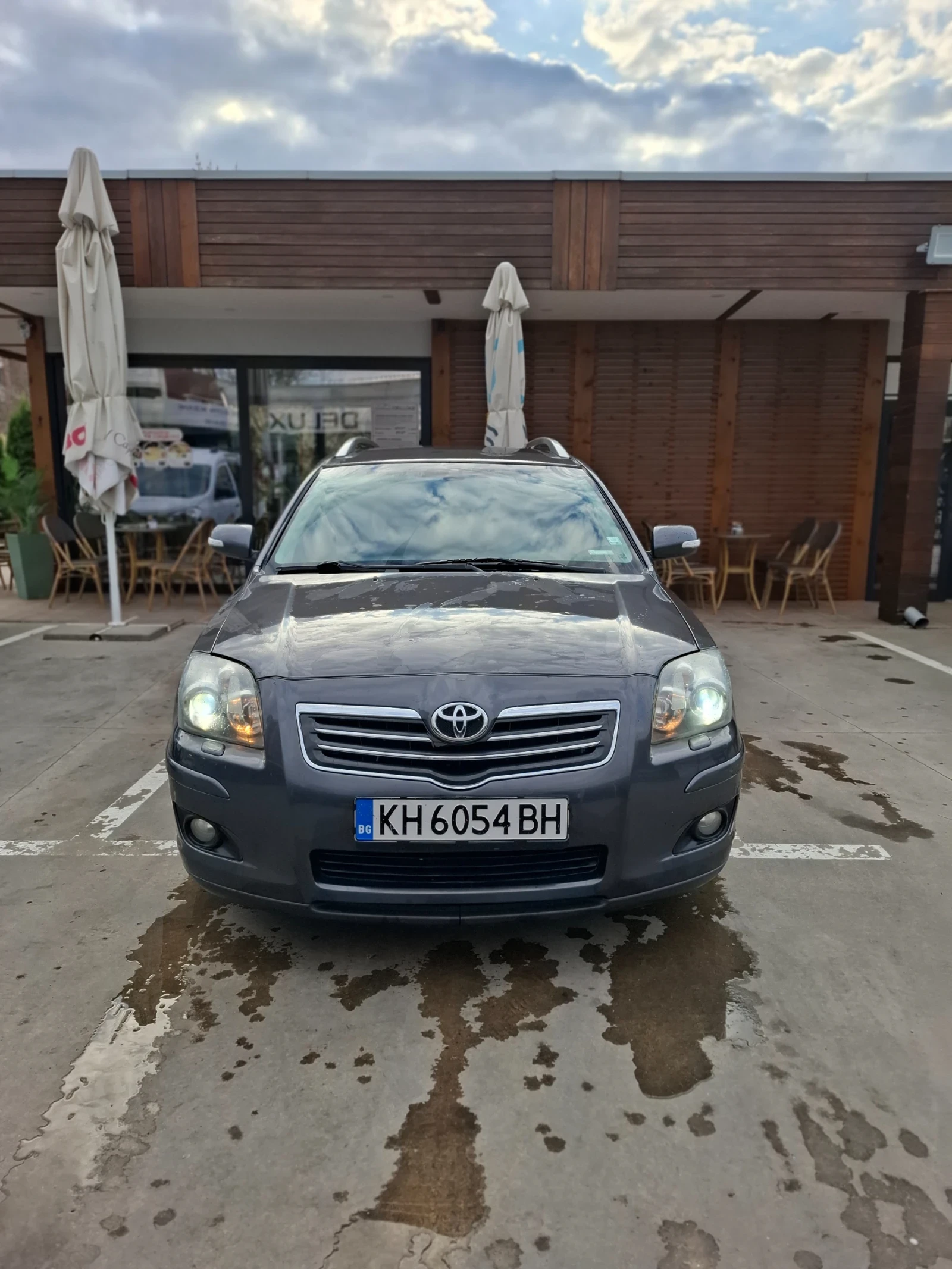Toyota Avensis, снимка 2 - Автомобили и джипове - 54609468