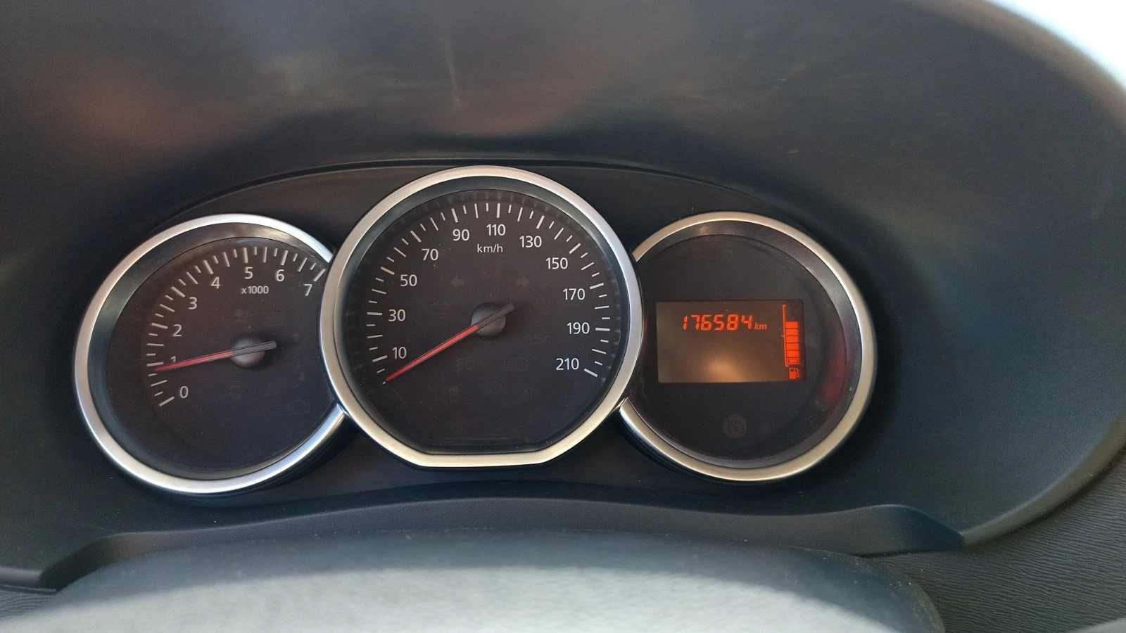 Dacia Lodgy Stepway, снимка 6 - Автомобили и джипове - 54713926