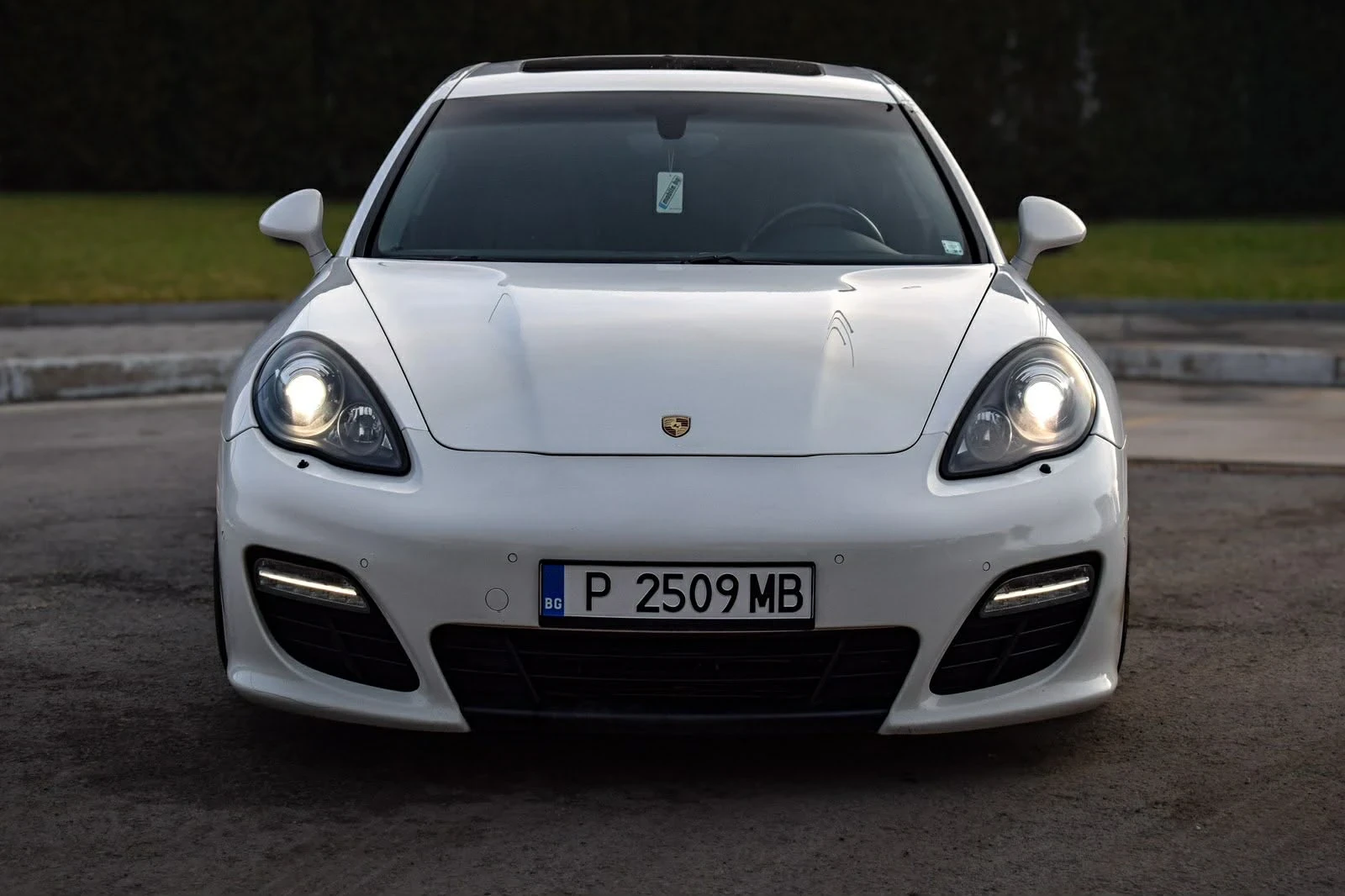 Porsche Panamera GTS Pack, снимка 3 - Автомобили и джипове - 54919428