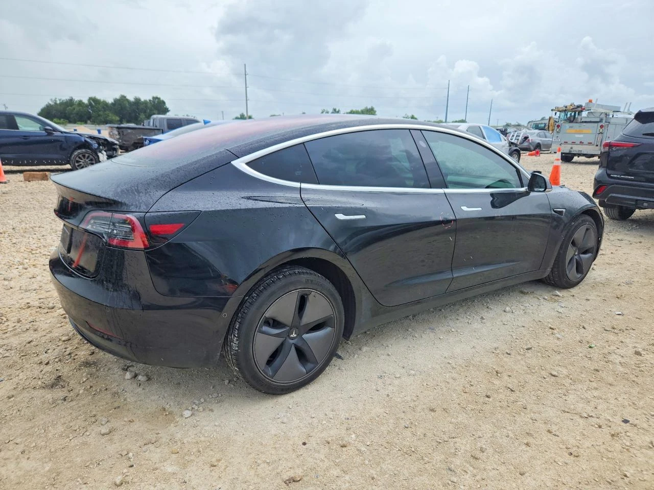 Tesla Model 3, снимка 3 - Автомобили и джипове - 55272004