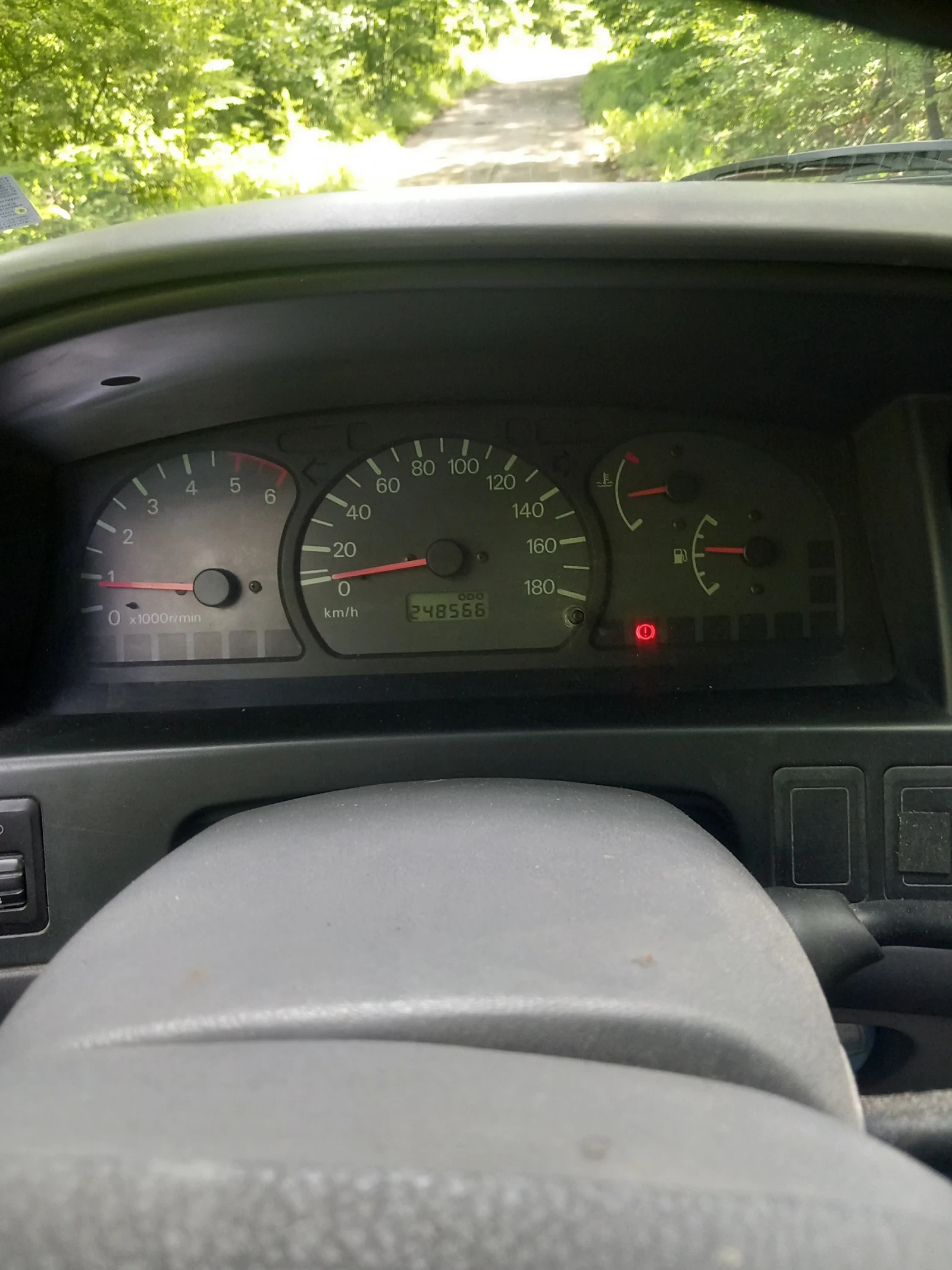 Mitsubishi Space gear, снимка 5 - Автомобили и джипове - 55487071