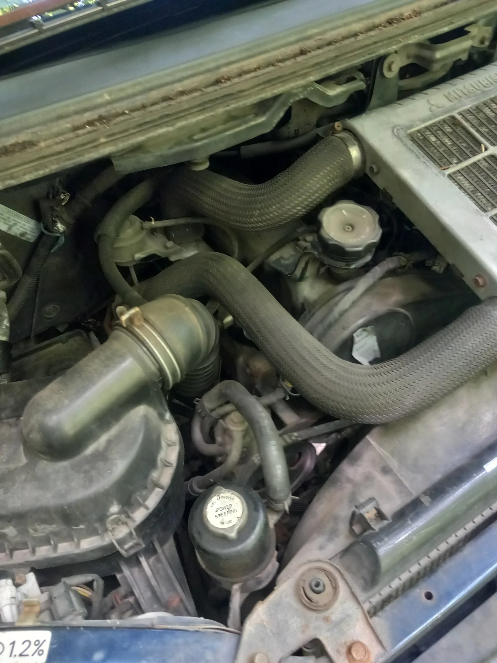Mitsubishi Space gear, снимка 16 - Автомобили и джипове - 55487071
