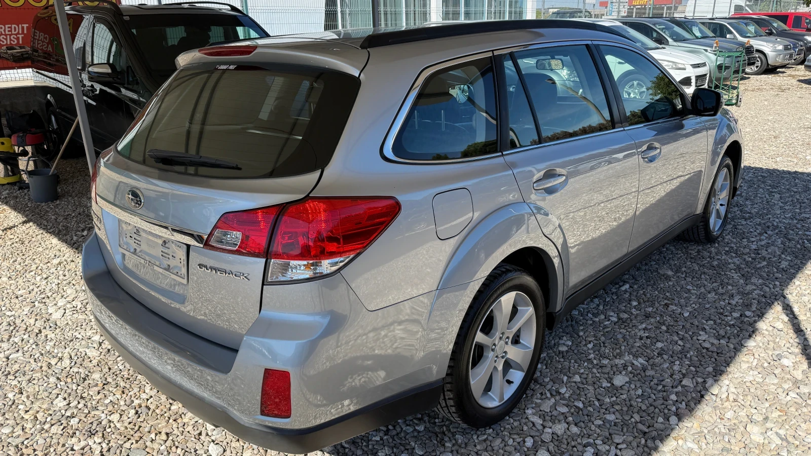 Subaru Outback 2.5 i Gaz, снимка 4 - Автомобили и джипове - 56372929