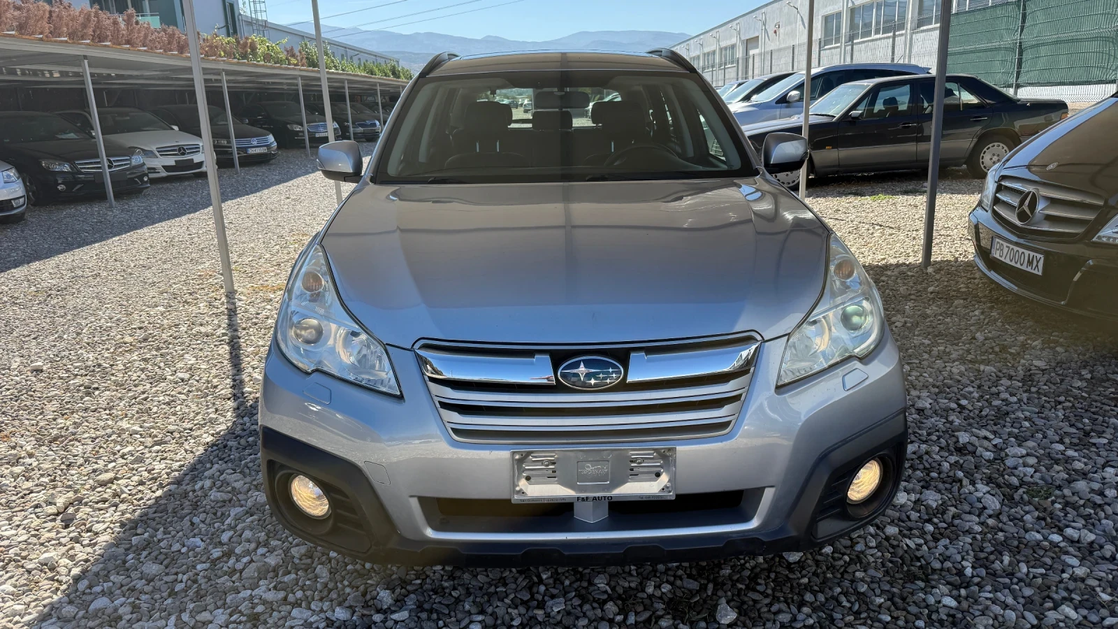 Subaru Outback 2.5 i Gaz, снимка 2 - Автомобили и джипове - 56372929