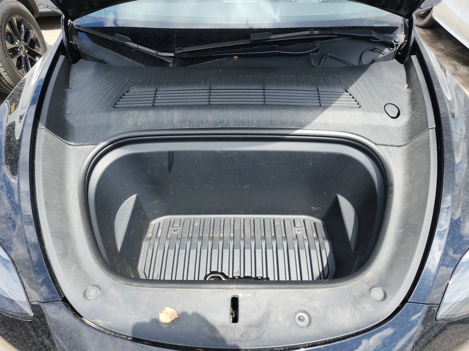 Tesla Model Y Performance / АВТОКРЕДИТ, снимка 16 - Автомобили и джипове - 56451643