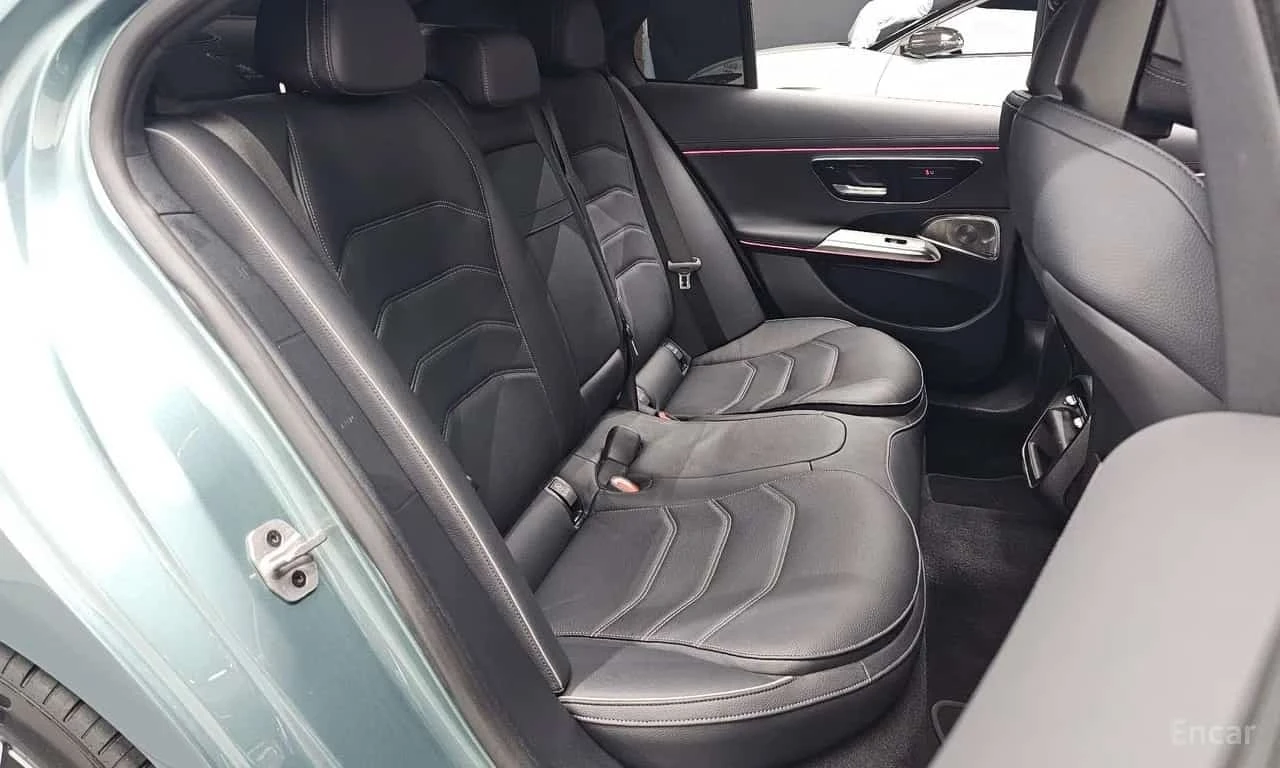Mercedes-Benz E 300 * 4MATIC AMG Line * ��������� ���� �� �������� *  | Mobile.bg � ����������� 11