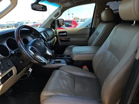 Toyota Sequoia PLATINUM* 5.7* V8* ПОДГРЕВ* КАМЕРА* КЕЙЛЕС, снимка 11