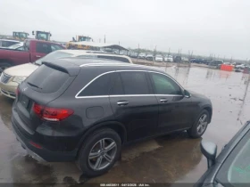 Mercedes-Benz GLC 300 * КОЖА* ПОДГРЕВ* ПАНОРАМА* LED* NAVI* , снимка 12