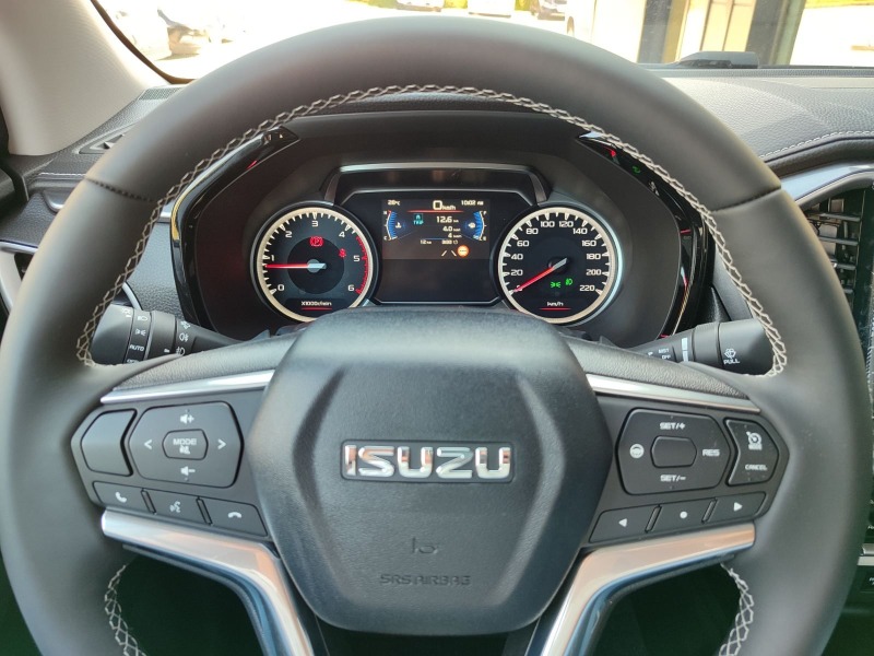 Isuzu D-max 20000, снимка 9 - Автомобили и джипове - 41946378