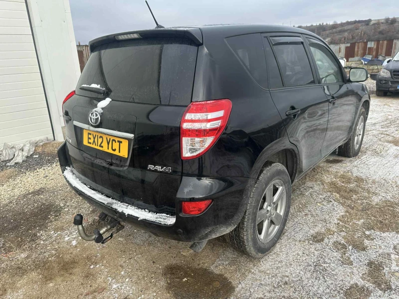 Toyota Rav4 2. 2 D-4D (150 к. с. ), 4x4, дизел НА ЧАСТИ, снимка 2 - Автомобили и джипове - 52982239
