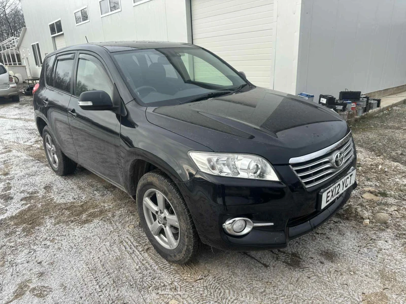 Toyota Rav4 2. 2 D-4D (150 к. с. ), 4x4, дизел НА ЧАСТИ