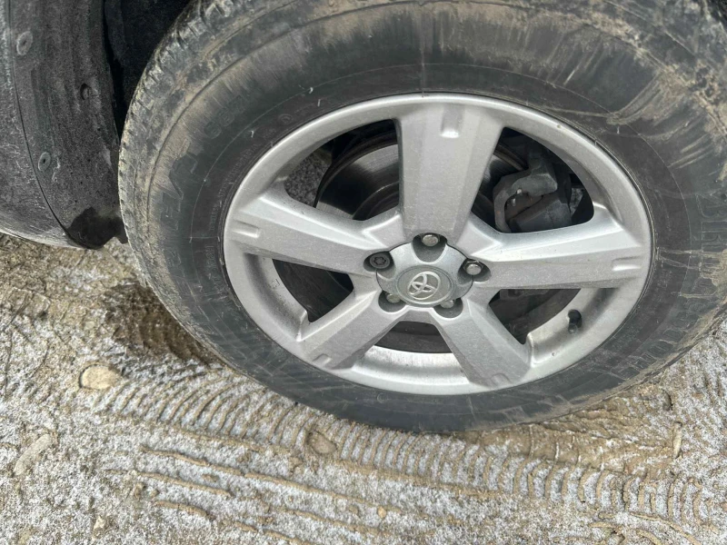Toyota Rav4 2. 2 D-4D (150 к. с. ), 4x4, дизел НА ЧАСТИ, снимка 7 - Автомобили и джипове - 52982239