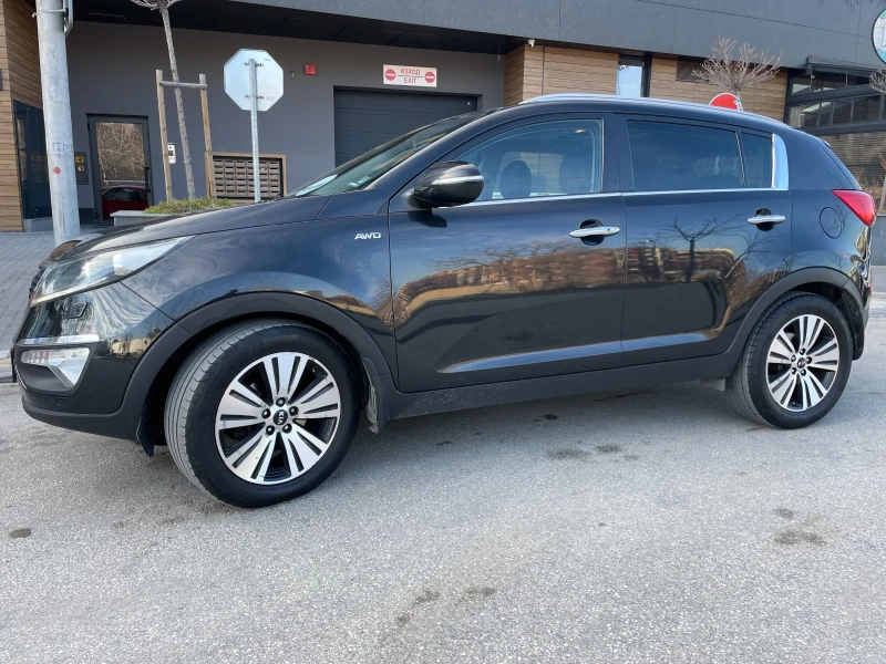 Kia Sportage, снимка 1 - Автомобили и джипове - 48888659