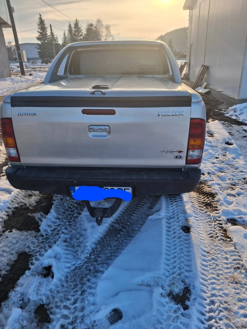 Toyota Hilux, снимка 11 - Автомобили и джипове - 52553050