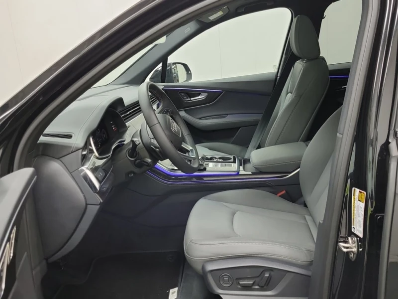 Audi Q7 / PROGRESSIV / S-line / DISTRONIC / CARFAX, снимка 9 - Автомобили и джипове - 53430097