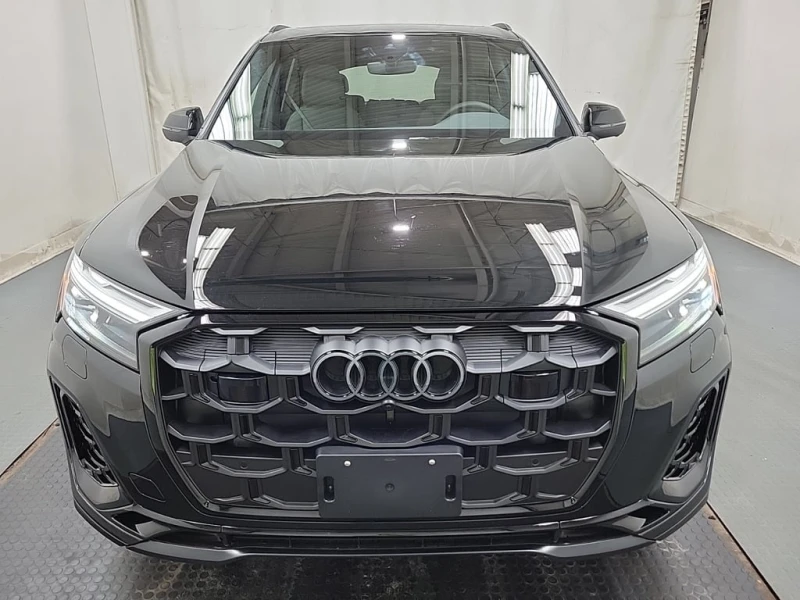 Audi Q7 / PROGRESSIV / S-line / DISTRONIC / CARFAX, снимка 3 - Автомобили и джипове - 53430097