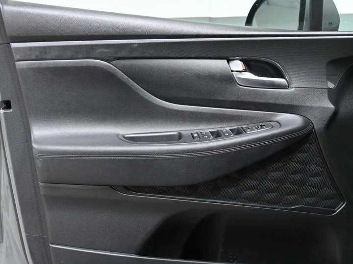 Hyundai Santa fe Preferred   Navigation Lane Assist Remote Start, снимка 14 - Автомобили и джипове - 53524618