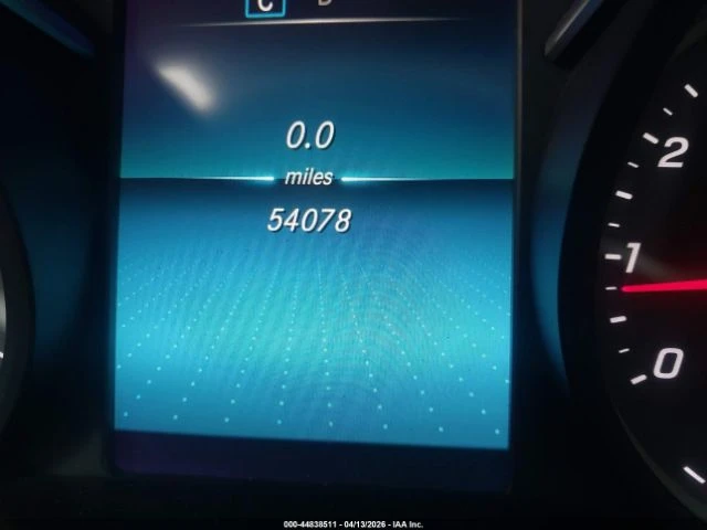 Mercedes-Benz GLC 300 * КОЖА* ПОДГРЕВ* ПАНОРАМА* LED* NAVI* , снимка 14 - Автомобили и джипове - 54766732