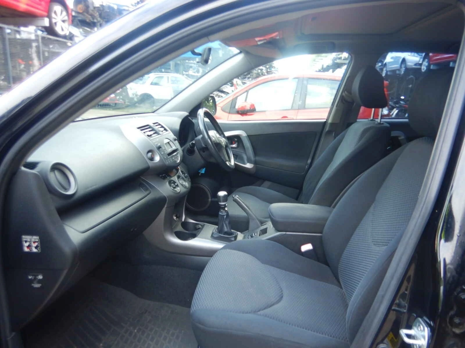 Toyota Rav4 2.2 D-4D 136к.с 2007г НА ЧАСТИ - изображение 4