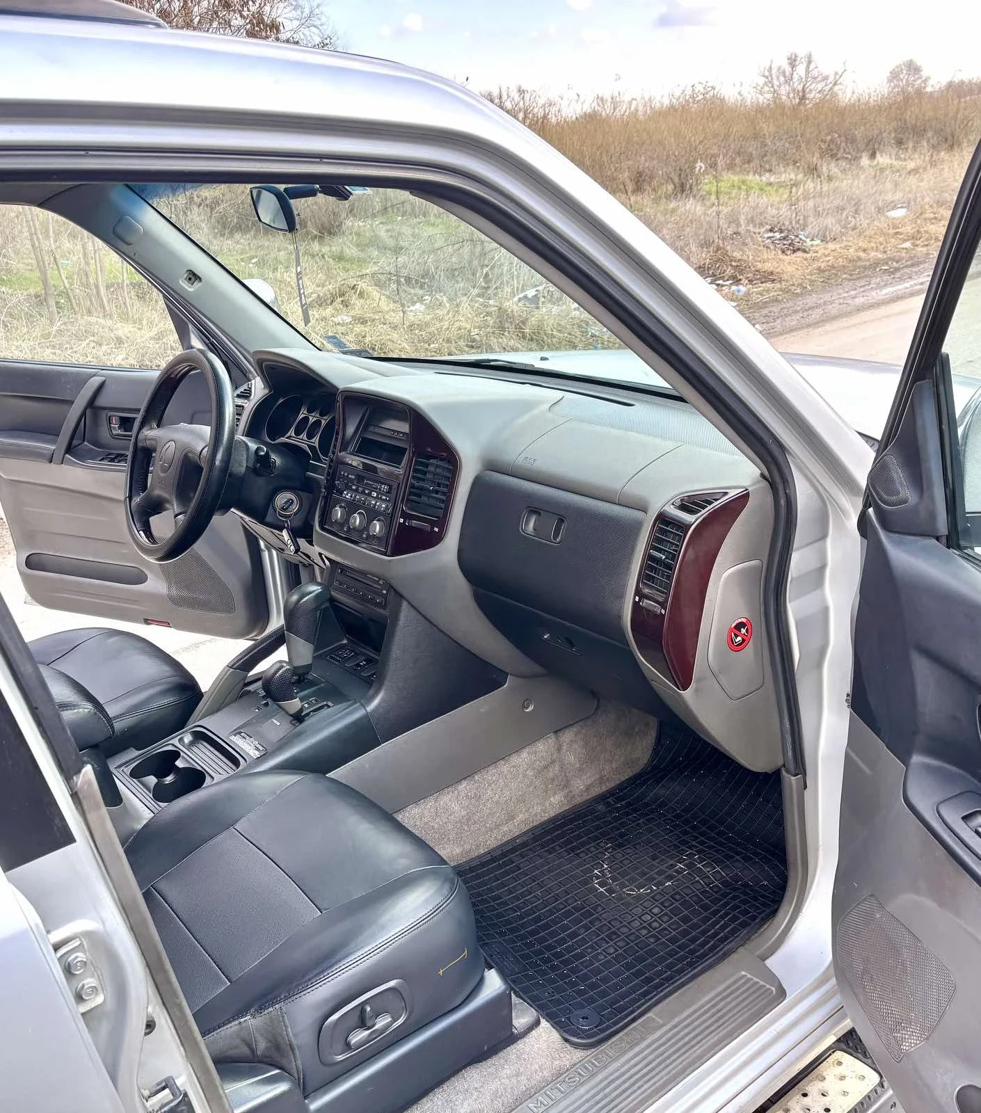 Mitsubishi Pajero 3.2 DID - изображение 9