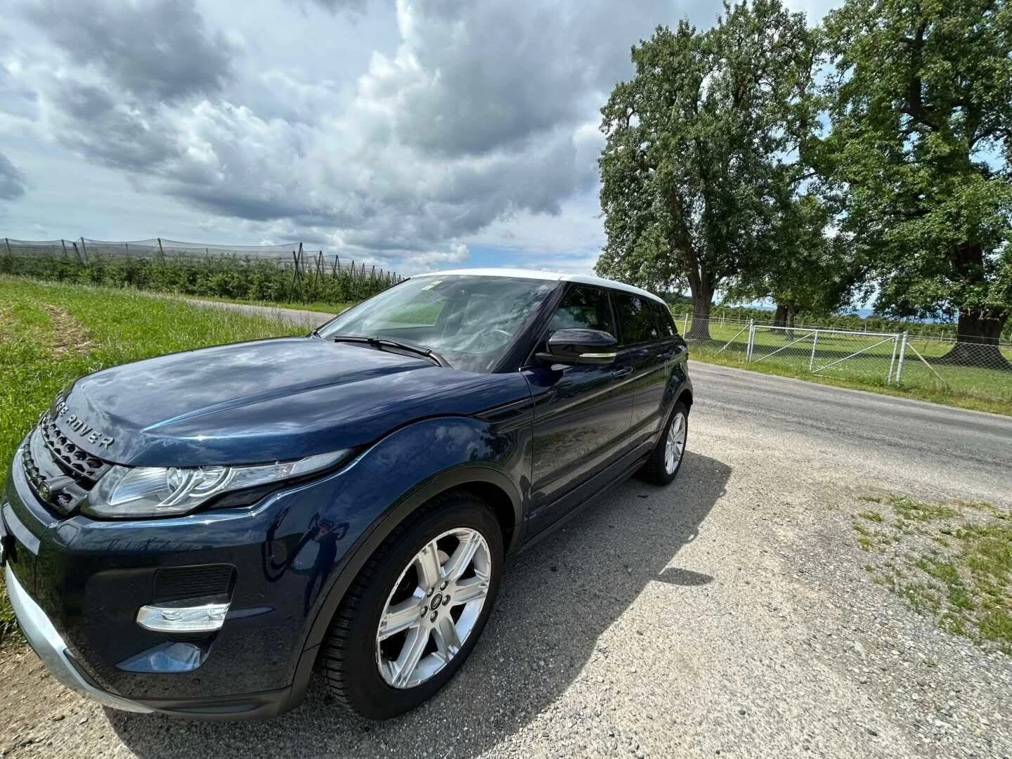 Land Rover Range Rover Evoque 2.2d 190hp ПАНОРАМА, ШВЕЙЦАРИЯ, НОВИ ГУМИ - изображение 6