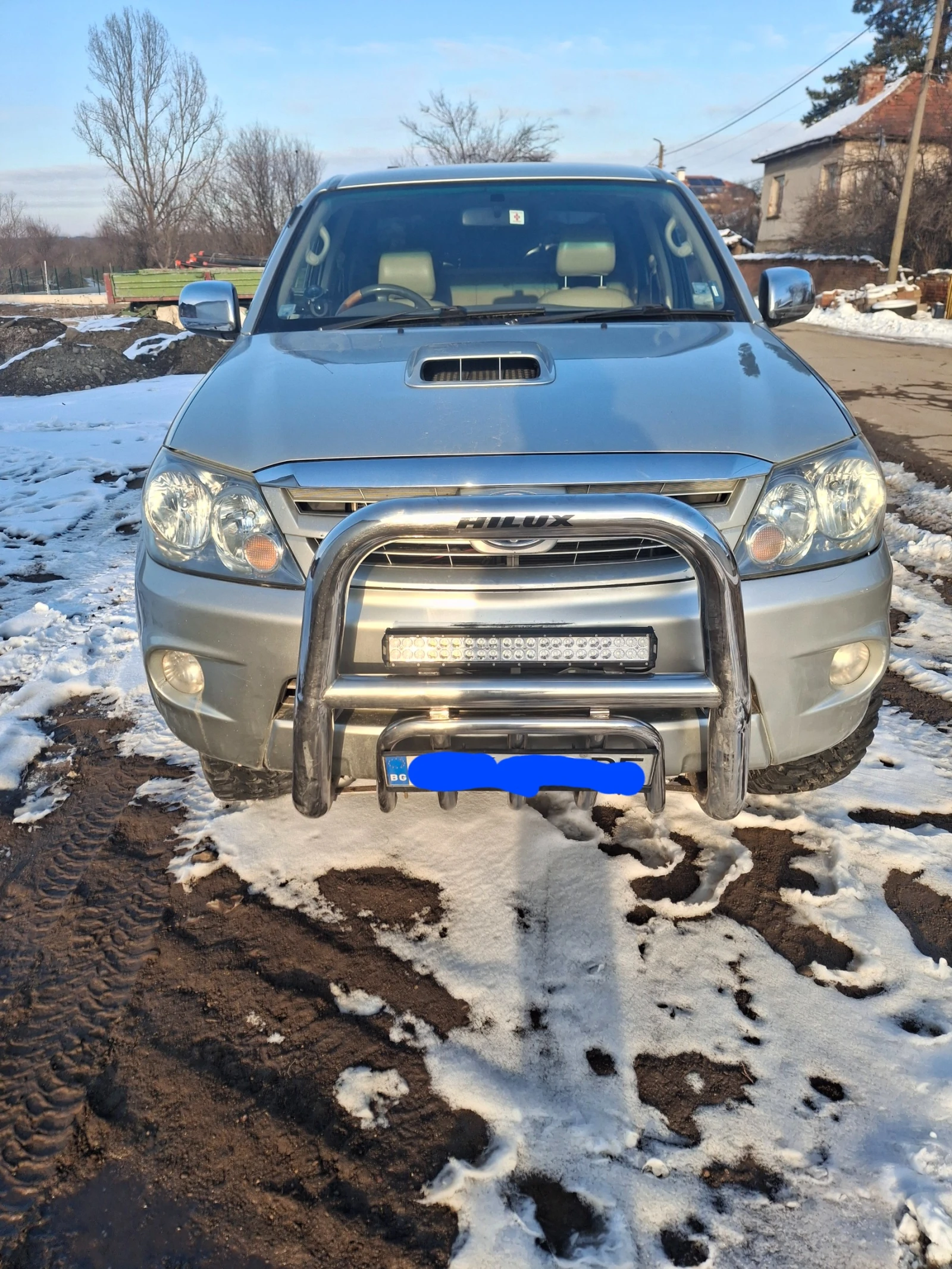 Toyota Hilux | Mobile.bg   1