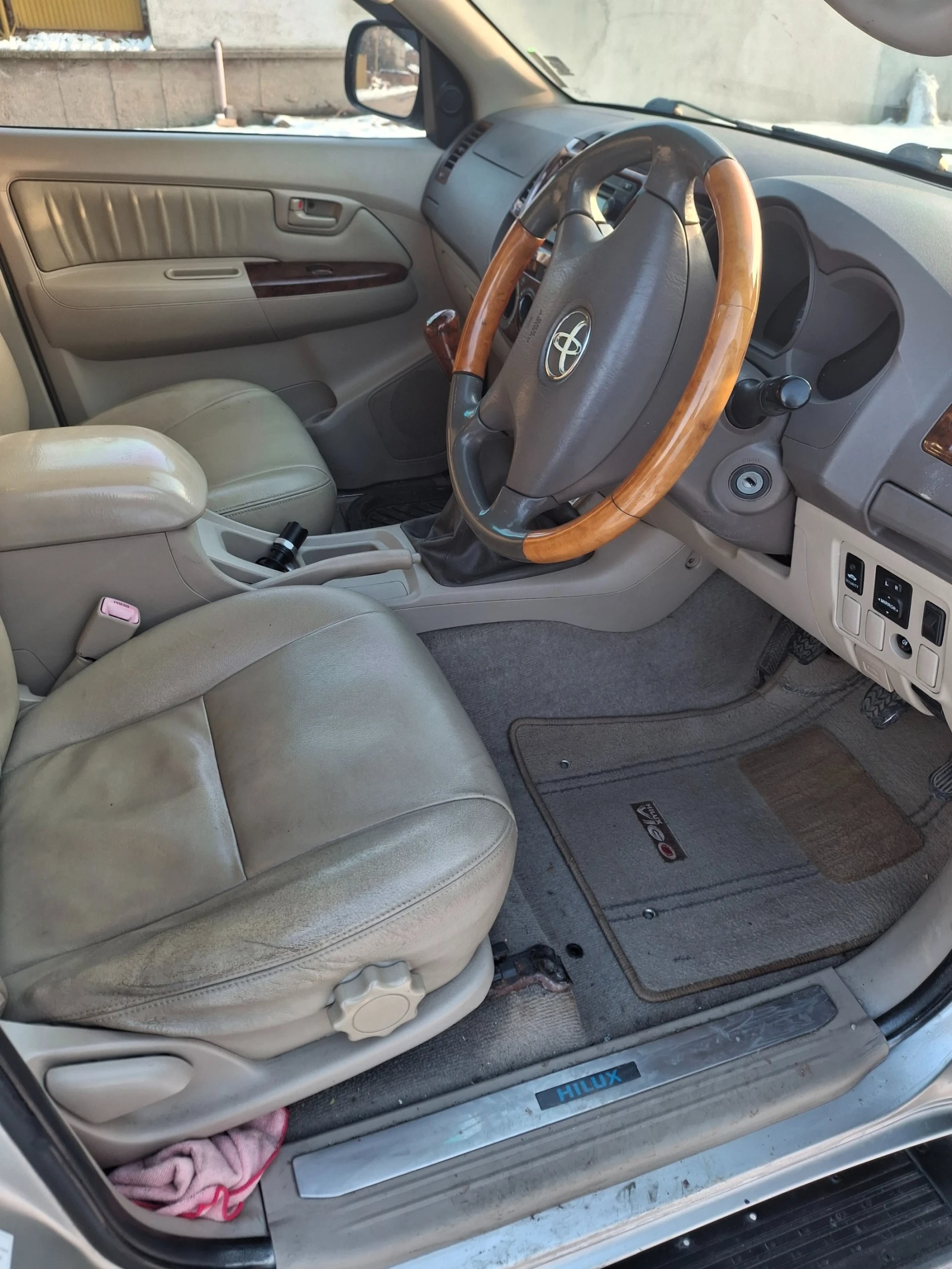 Toyota Hilux  - изображение 4