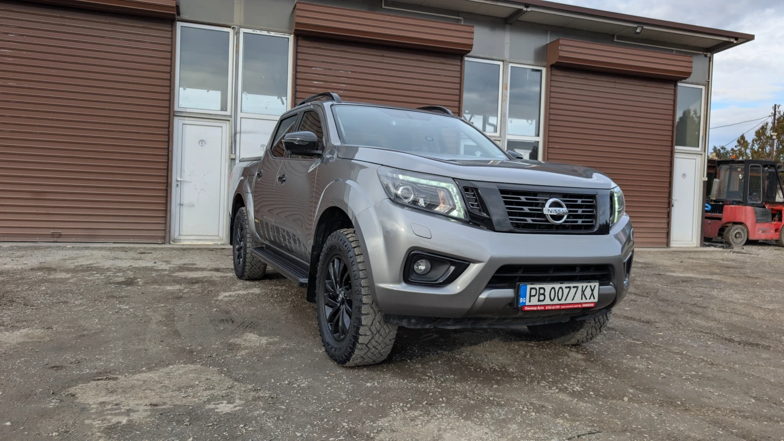 Nissan Navara Black edition  - изображение 4
