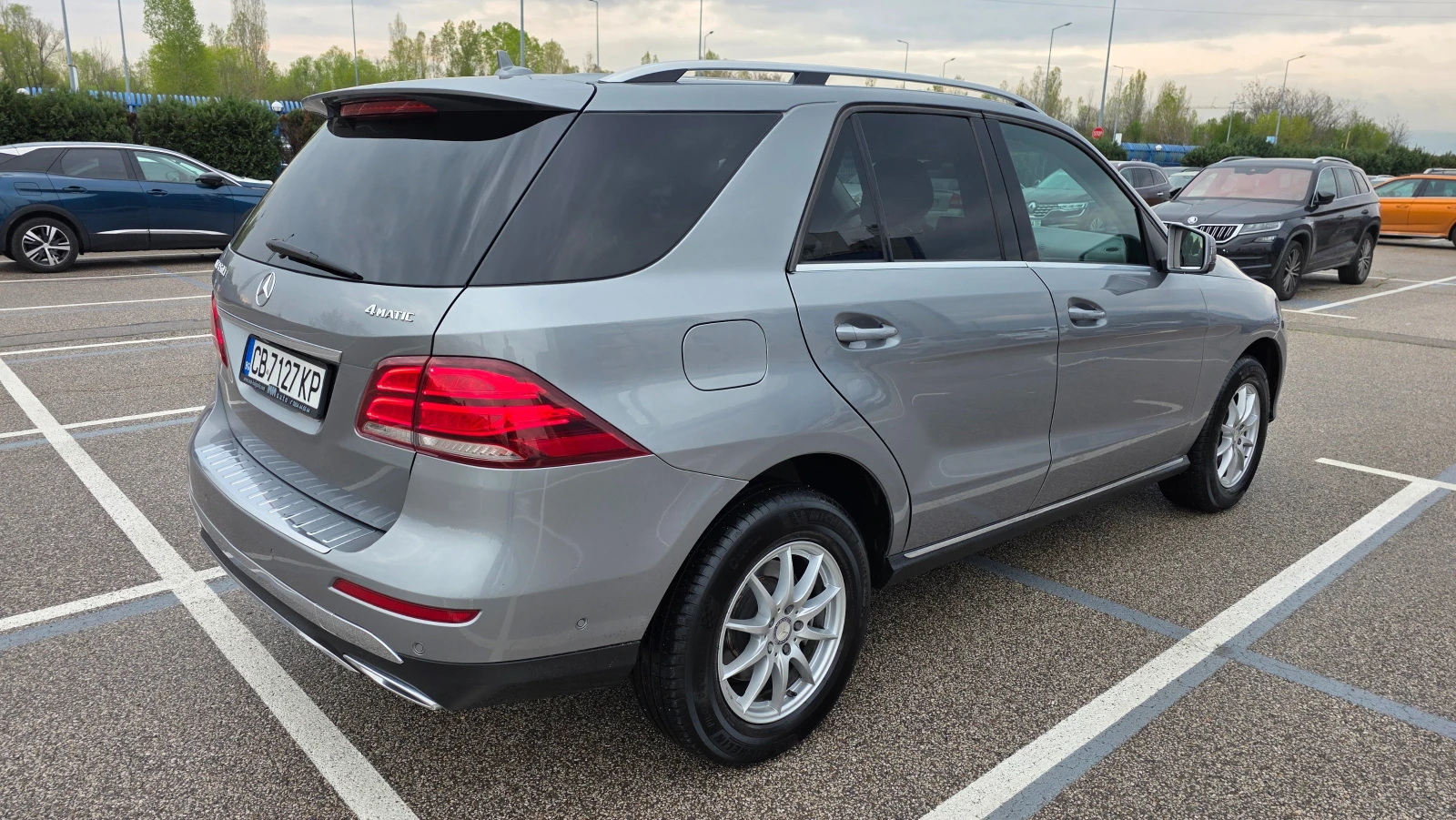 Mercedes-Benz GLE 350 350 d 4 Matic, снимка 9 - Автомобили и джипове - 54263247