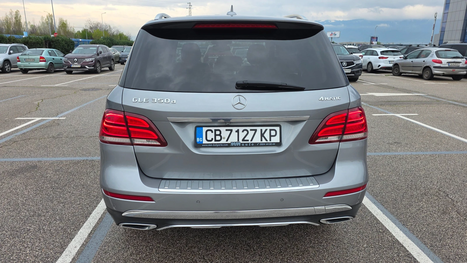 Mercedes-Benz GLE 350 350 d 4 Matic, снимка 8 - Автомобили и джипове - 54263247