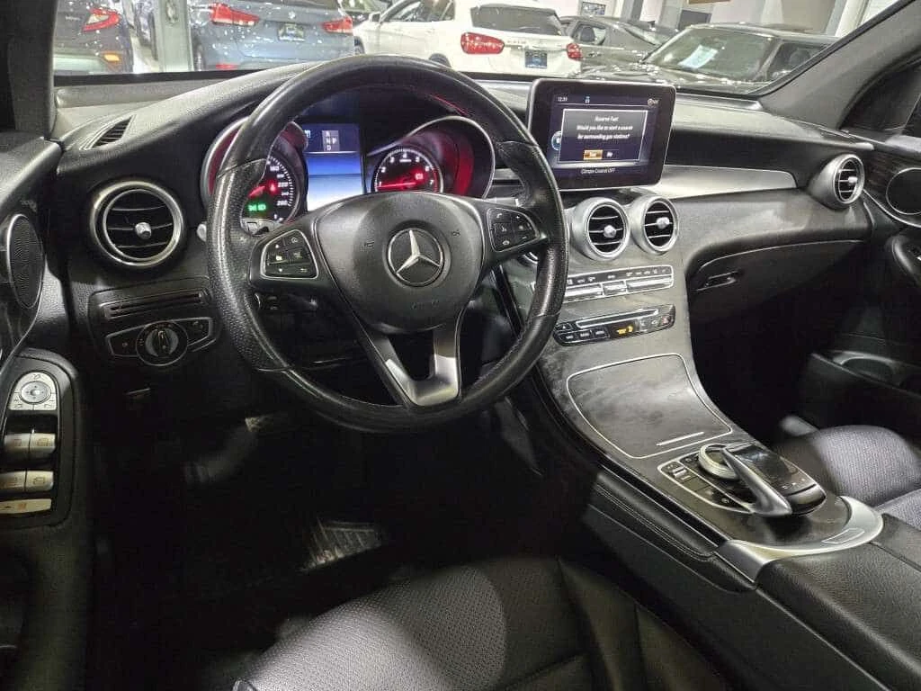 Mercedes-Benz GLC * 300 4M * CARFAX * ЦЕНА ДО БГ, снимка 9 - Автомобили и джипове - 54371624