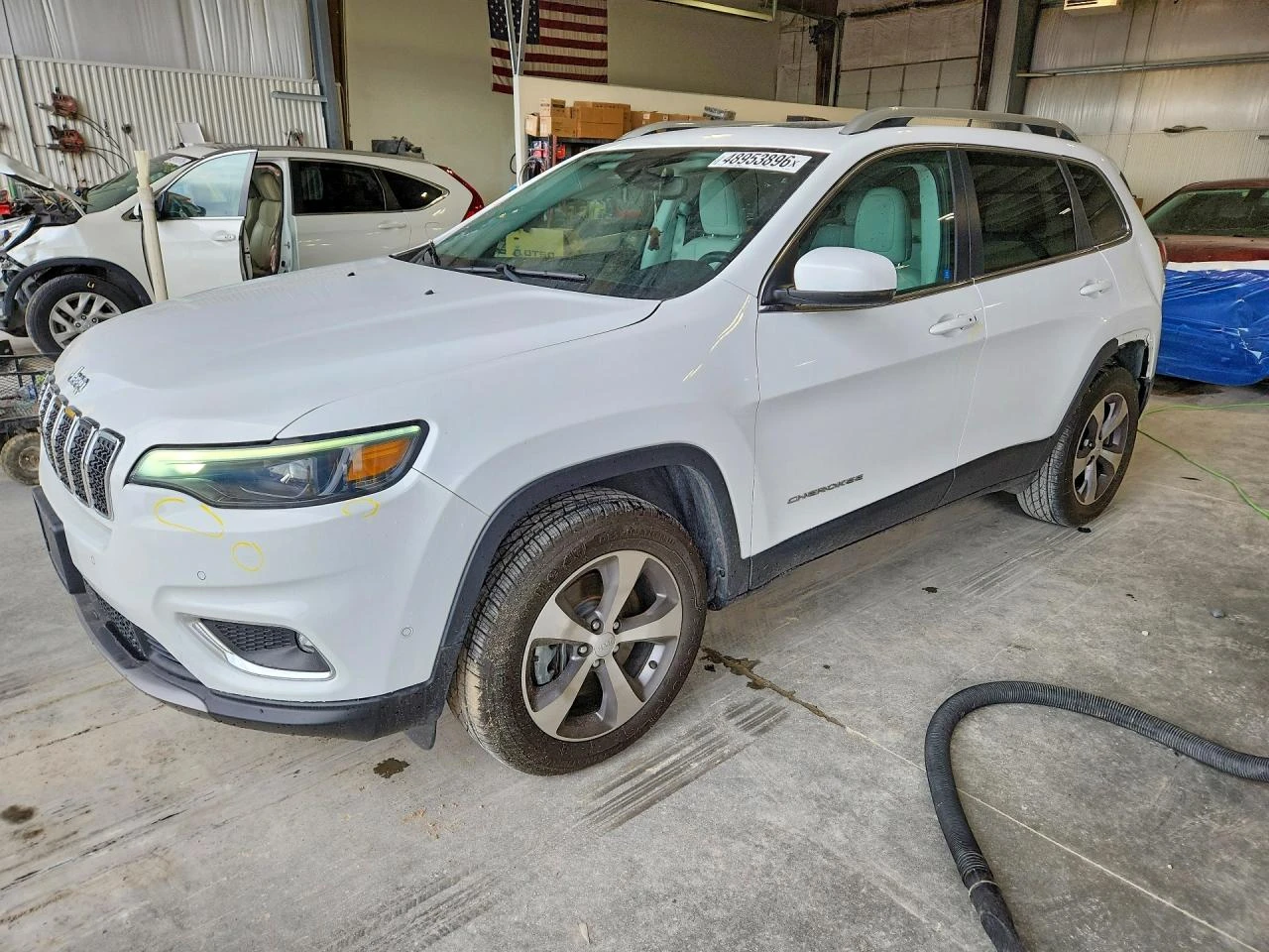 Jeep Cherokee LIMITED| КОЖА| МИНИМАЛНИ КМ| ОПЦИЯ ЗА ЛИЗИНГ